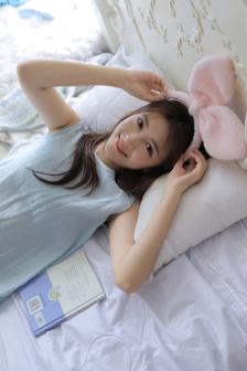 血色研究站